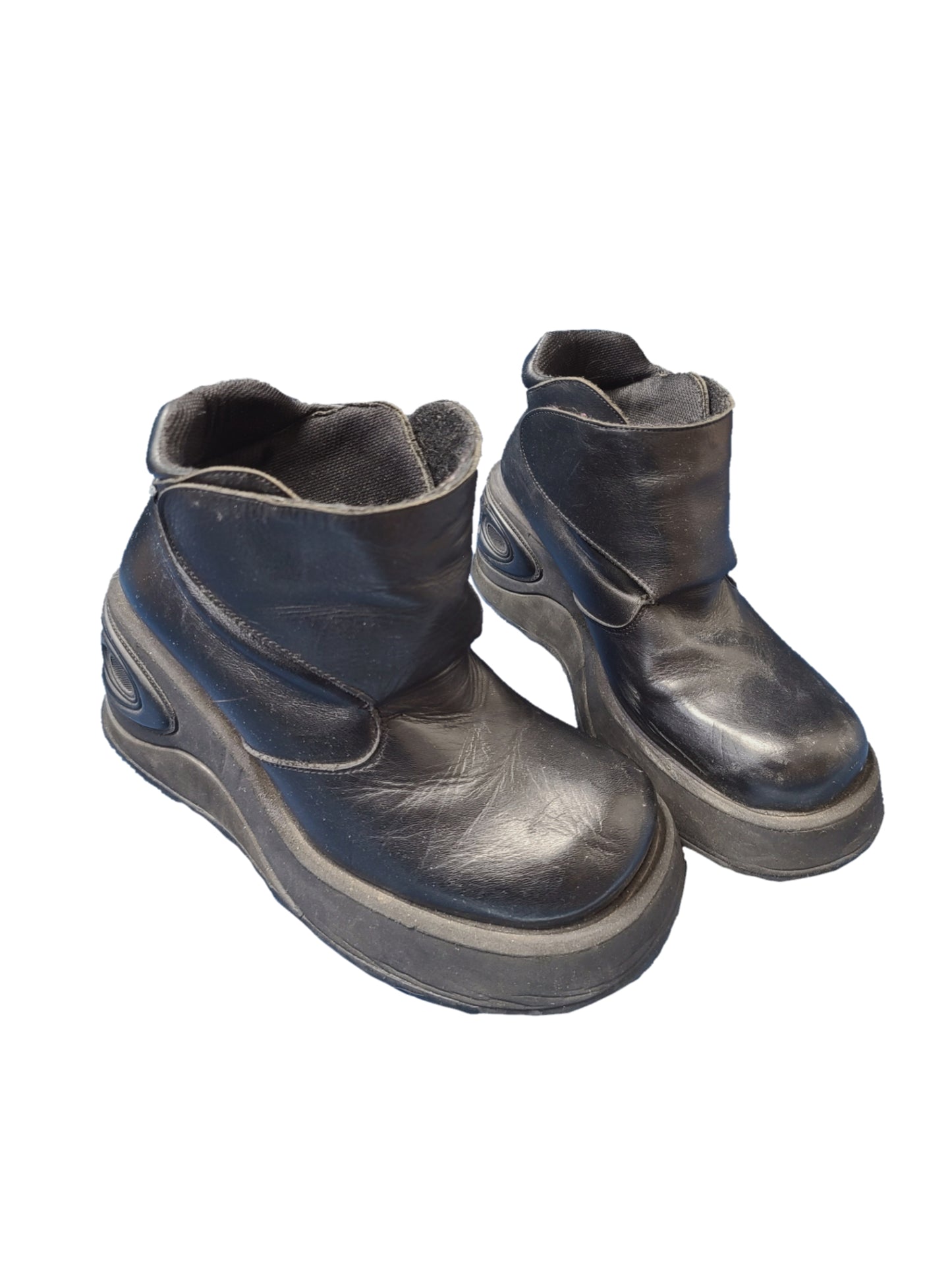 Destroy shoes 90s y2k 2000s vintage plateformes cybercore harajuku bratz shoes