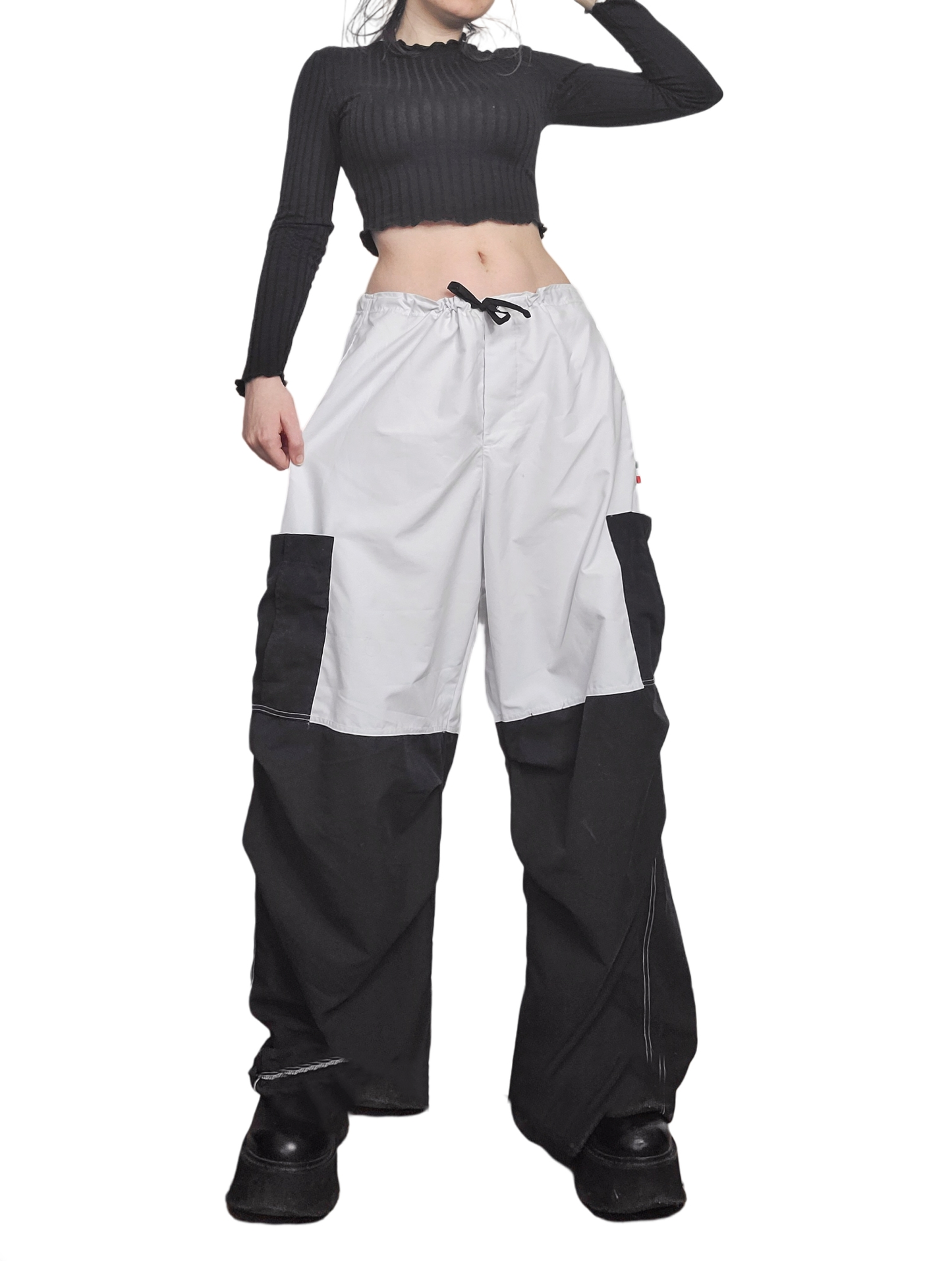 Black and white parachute baggy