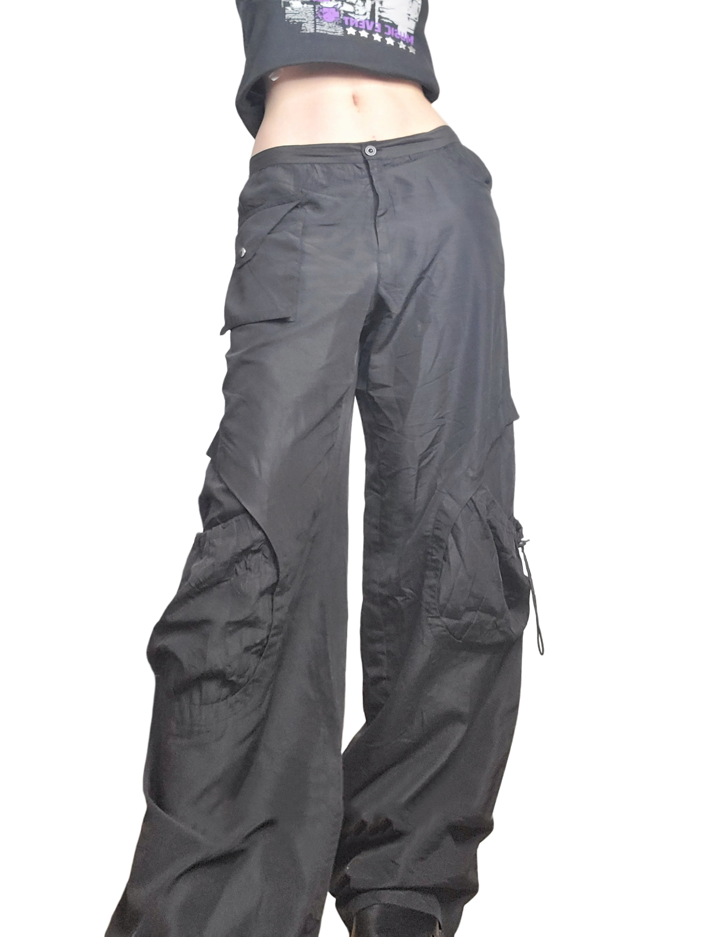 Black parachute cargo