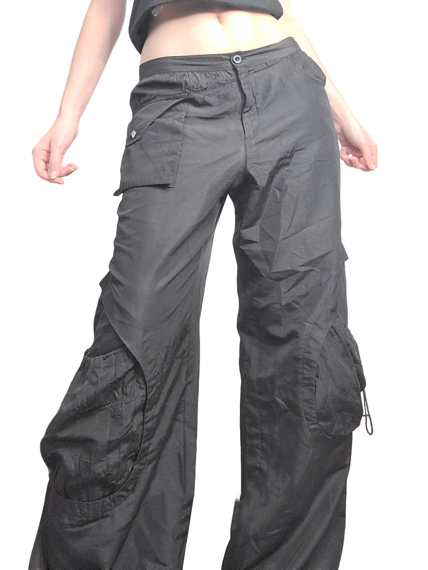 Black parachute cargo