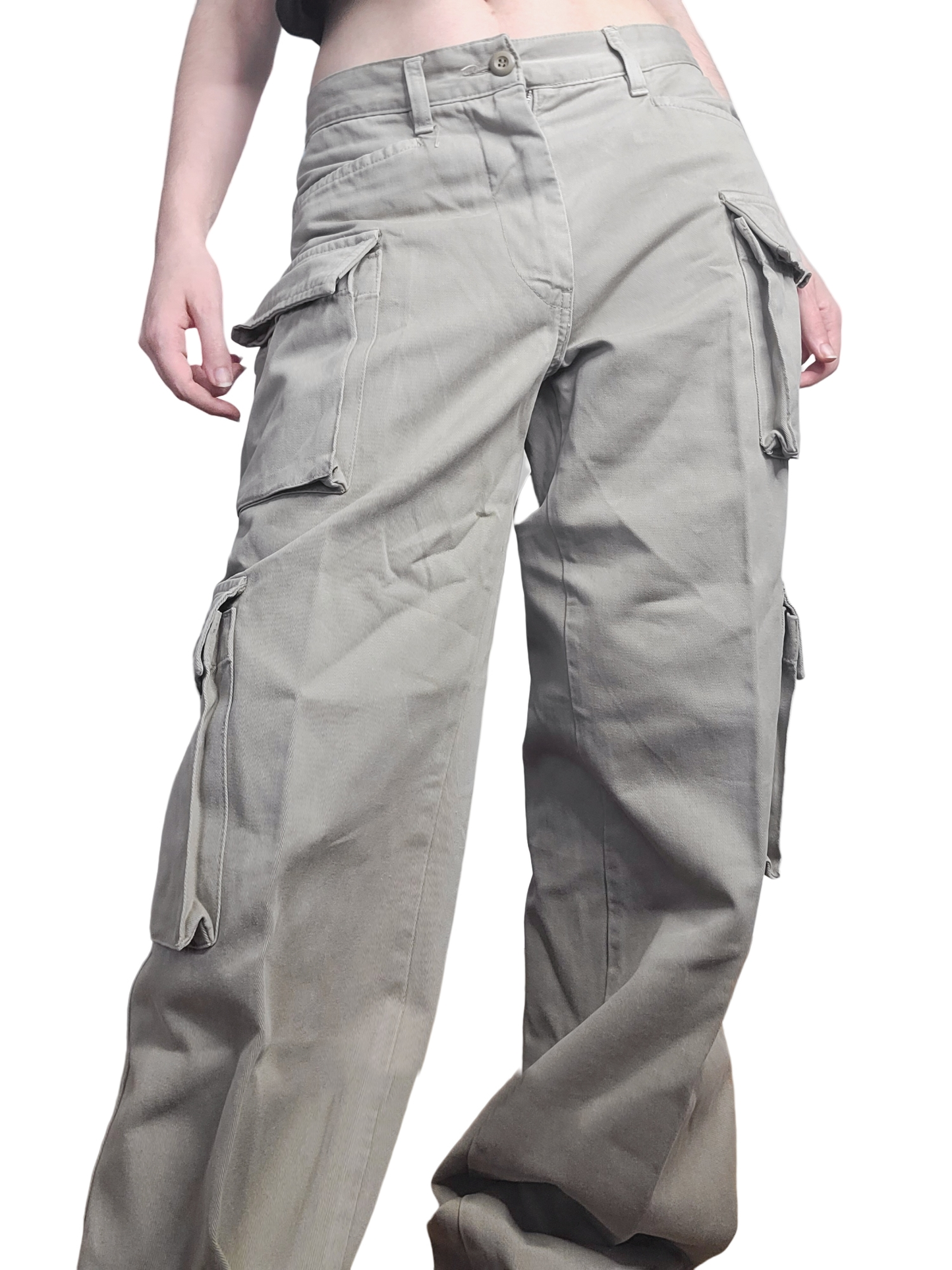 Oversized multi-pocket cargo