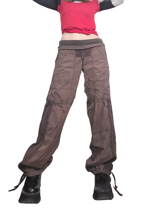 Brown oversized cargo