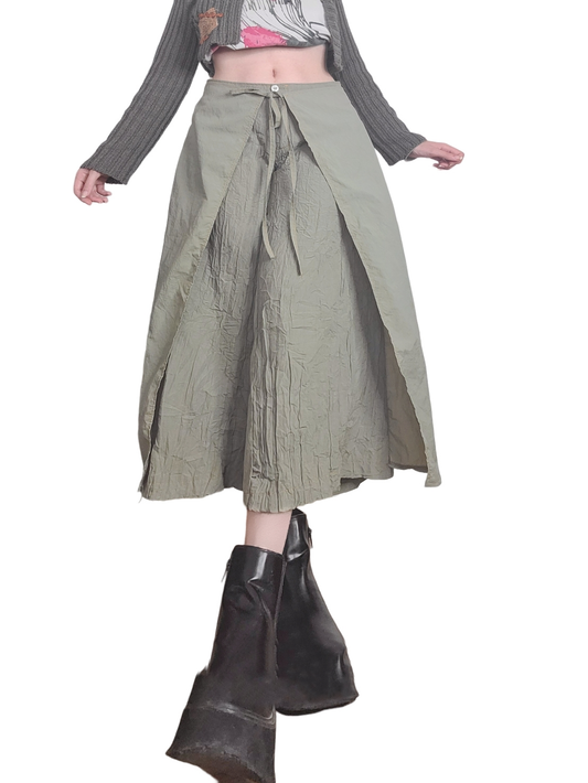 Harajuku parachute pants oversize japan subversive basics kaki jupe culotte froisse neutral vintage